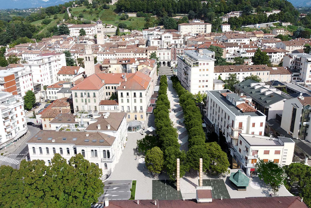 PROGETTI 16 Nuova piazza a Conegliano
